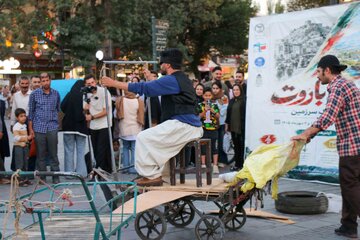 رویداد فرهنگی ـ هنری «بوم و باروت؛ روایت یک سرزمین» در همدان