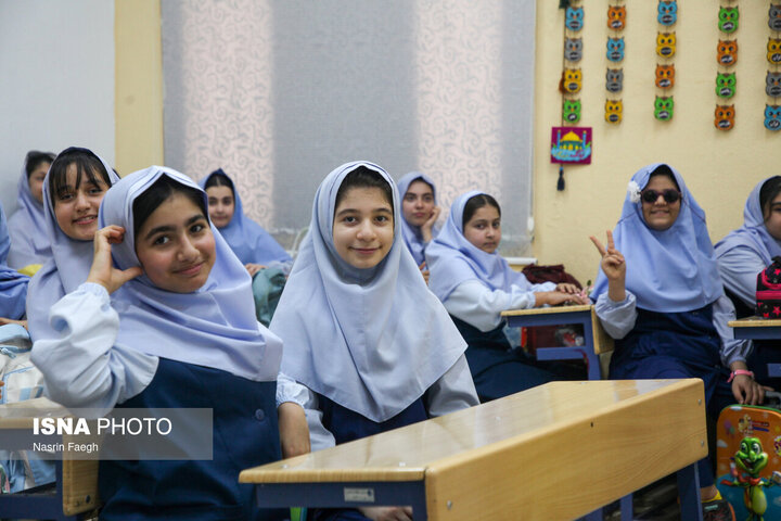 معاون آموزش‌ و پرورش زنجان: همه دانش‌آموزان نباید یک مسیر واحد را طی کنند