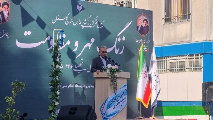 تداوم جریان تعلیم و تربیت در دوران جنگ، جلوه‌ای از جهاد علمی فرهنگیان بود
