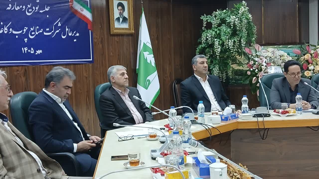 تیم اقتصادی مازندران در دولت چهاردهم کار جهادی انجام می دهند