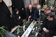 استاندار کرمانشاه: ادامه راه شهدا، تبعیت از ولایت فقیه و خدمت بی‌منت به مردم است