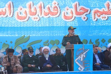 سخنرانی حسن شاهوارپور فرمانده سپاه ولی عصر استان خوزستان در رزمایش ۷۰ هزار نفری جانفدایان - اهواز