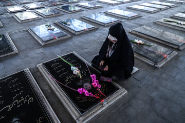آیین ملی مهمانی لاله‌ها - گلزار شهدای تبریز