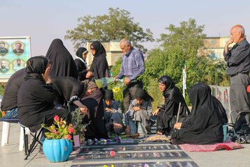 آیین ملی مهمانی لاله ها _ گلزار شهدای همدان