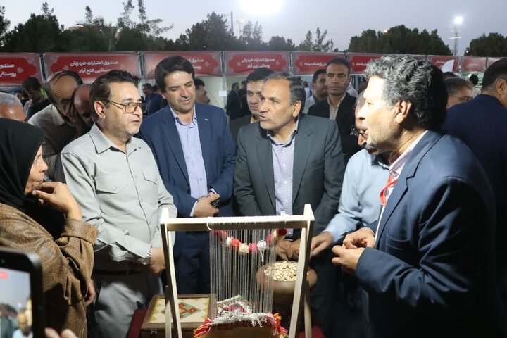 «طلای سبز»، جشن ملی پسته رفسنجان را کلید زد