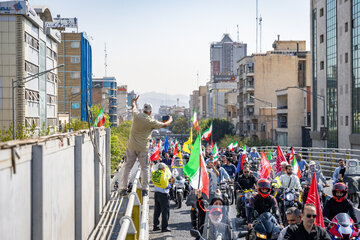 رزمایش موتور سواران جان‌فدای ایران - تهران