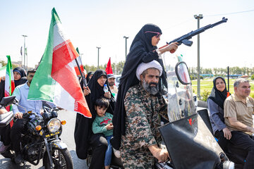 رزمایش موتور سواران جان‌فدای ایران - تهران