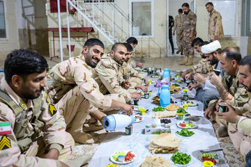 سفره افطاری در ماه مبارک رمضان 
 ۷ اسفند ۱۴۰۴