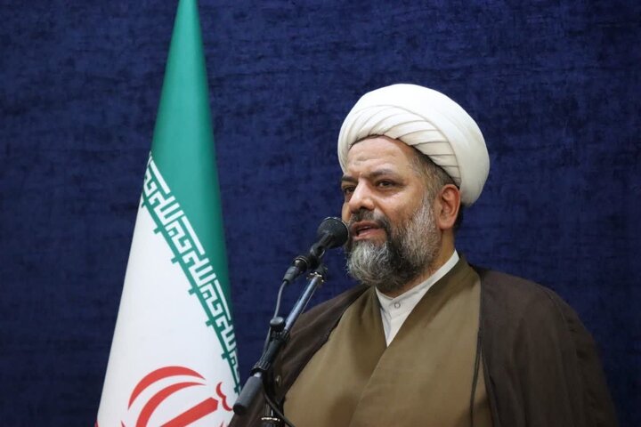 مدیرکل تبلیغات اسلامی تهران: امام جمعه باید از نماز جمعه تا متن زندگی مردم حضور داشته باشد