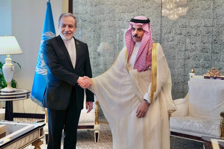 دیدار عراقچی با وزیران خارجه هند، عربستان، دبیرکل اتحادیه عرب و مقام سازمان ملل در نیویورک
