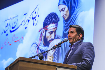 سخنرانی محمد علی طالبی ، استاندار دردومین همایش زنان کویر، آسمان ایثار - کرمان