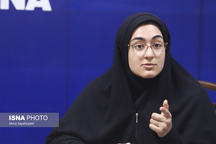اهمیت بصیرت در عصر انتشار سریع اطلاعات