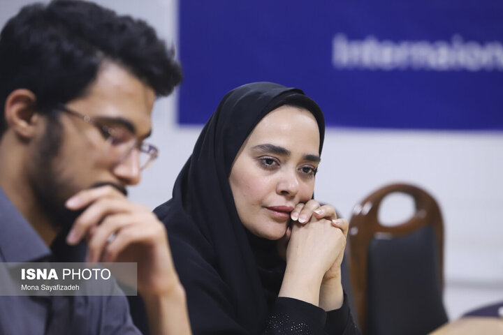 اهمیت بصیرت در عصر انتشار سریع اطلاعات