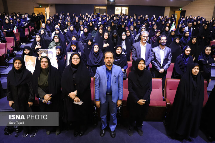 همایش «زنان کویر، آسمان ایثار» در کرمان برگزار شد