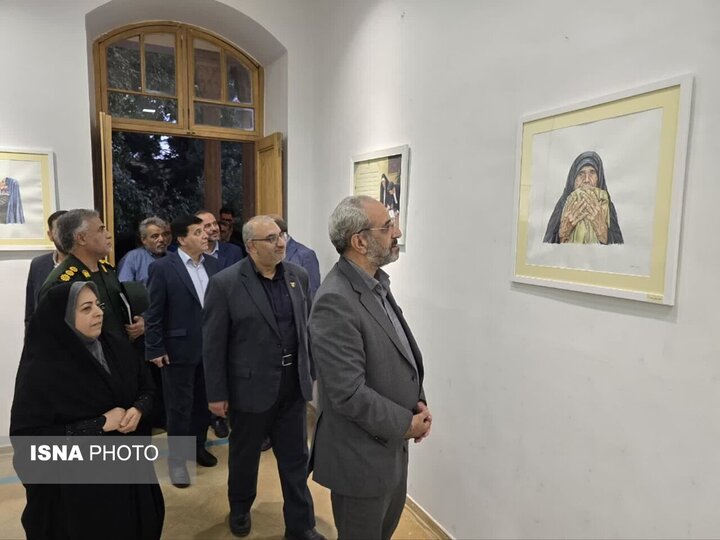 «ایثار مادرانه»، روایت مهر و حماسه مادران شهدا در قاب هنر