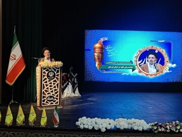 هجرت امام رضا(ع) زمینه‌ساز شکل‌گیری کانون‌های علمی و فرهنگی در ایران شد