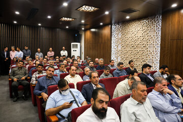 مراسم گرامیداشت هفته دفاع مقدس در کمیته امداد امام خمینی (ره)