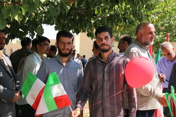 آیین اهتزاز پرچم جمهوری اسلامی ایران در دانشگاه بوعلی سینا -همدان