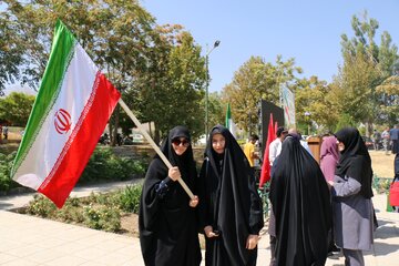 آیین اهتزاز پرچم جمهوری اسلامی ایران در دانشگاه بوعلی سینا -همدان