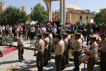 آیین اهتزاز پرچم جمهوری اسلامی ایران در دانشگاه بوعلی سینا -همدان