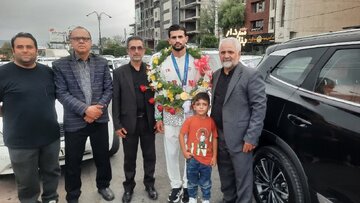 استقبال آملی‌ها از مدال آور ووشو بازی‌های آسیایی