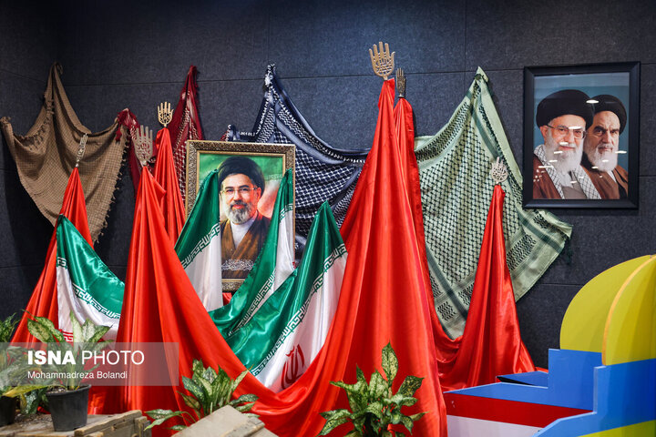 رونمایی از سرود، کتاب و وب‌سایت امور ایثارگران در اهواز به مناسبت هفته دفاع مقدس