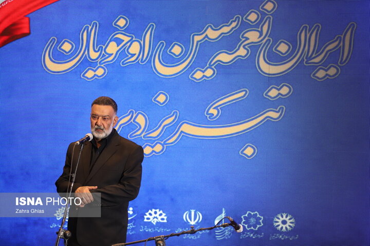 برگزاری جشنوارههای فرهنگی در جبهه مقابله با تهاجم فرهنگی اهمیت دارد