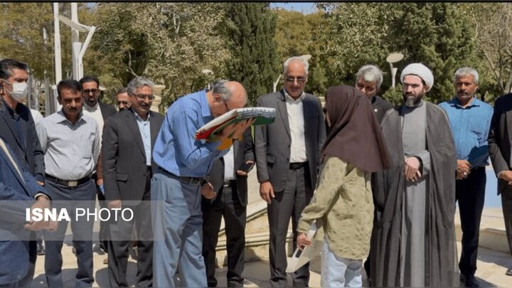 آیین اهتزاز پرچم در دانشگاهای سیستان و بلوچستان برگزار شد