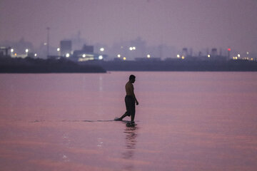 طلوع در ساحل «سورو»