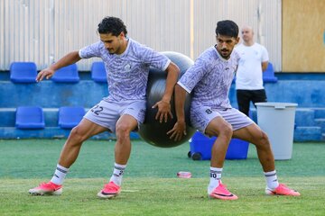 سفر فرسایشی استقلال به قطر در صورت منتفی شدن پرواز چارتر