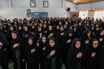 دانش آموزان دبیرستان حضرت خدیجه(س) رشت، ۴مهر ۱۴۰۵ میزبان خانواده شهدای میناب