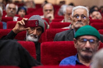 همایش تجلیل از سالمندان