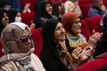 همایش تجلیل از سالمندان