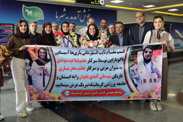 استقبال از مدال اوران کبدی در مسابقات قهرمانی آسیا-کرمانشاه