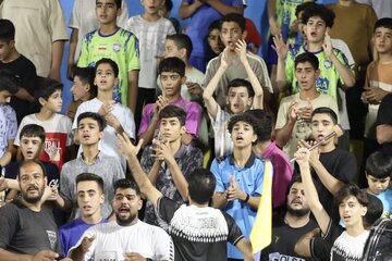 هواداران تیم گلساپوش یزد
