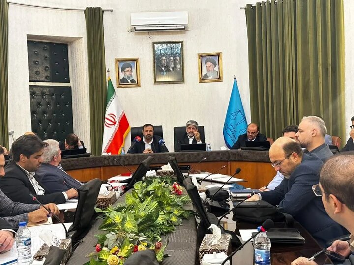 عتباتی: ۶ پرونده مهم و کثیرالشاکی خودرویی بررسی شد