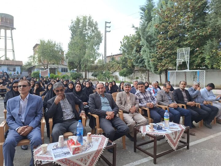 نواخته شدن زنگ گردشگری در مدرسه شهید آذریان میاندورود