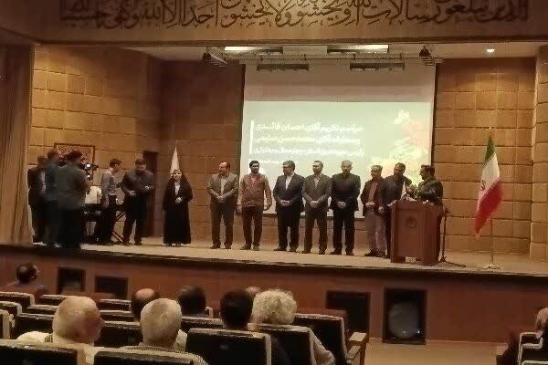حوزه هنری چهارمحال و بختیاری یک شبکه قوی از هنرمندان را گرد هم جمع کرده است