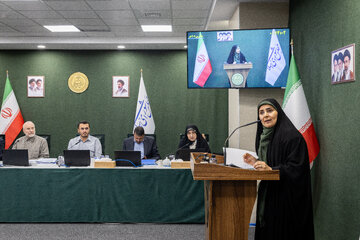 سخنرانی  فرزانه صادق مالواجرد، وزیر راه وشهرسازی در جلسه علنی وبیناری مجلس - سه شنبه ۷ مهر