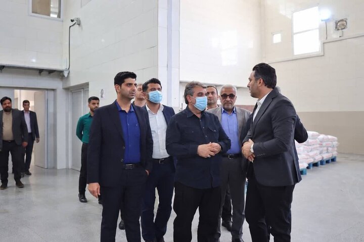 استاندار سمنان: بن‌بستی در حل مشکلات تولیدکنندگان نمی‌پذیریم