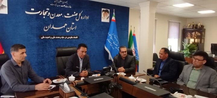 ظرفیت همدان برای توسعه صادرات سیمان و محصولات لبنی به افغانستان