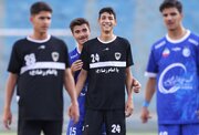 مدیر آکادمی استقلال: از جامعه فوتبال عذر می‌خواهم/ فرد محروم از روی سکو حواشی را شروع کرد
