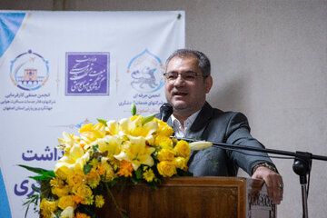 امری کرم‌زاده، مدیر کل اداره میراث فرهنگی اصفهان 