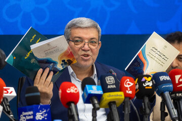سیدجواد حسینی، رئیس سازمان بهزیستی کشور در نشست خبری گرامیداشت روزهای جهانی ناشنوایان و سالمندان