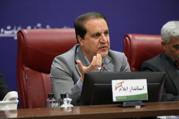 استاندار ایلام: اقتصاد، خط مقدم جبهه امروز ایران است/بازار نباید جولانگاه متخلفان باشد