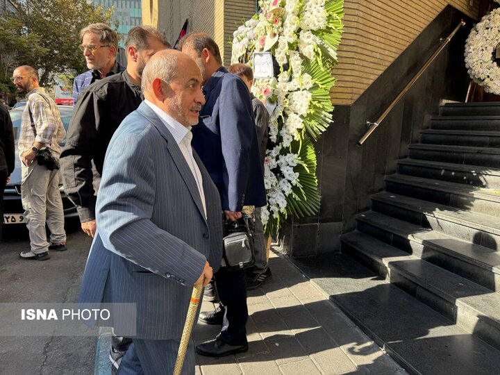 مراسم ترحیم ناطق‌نوری برگزار شد