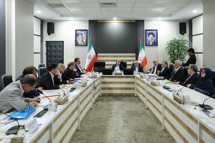 دستور رئیس‌جمهور برای رفع فوری موانع تجاری و گمرکی در مسیر واردات کالاهای اساسی