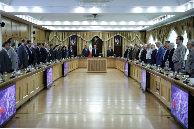 پزشکیان: برای نهاییشدن تفاهمنامه اسلامآباد تلاش میکنیم