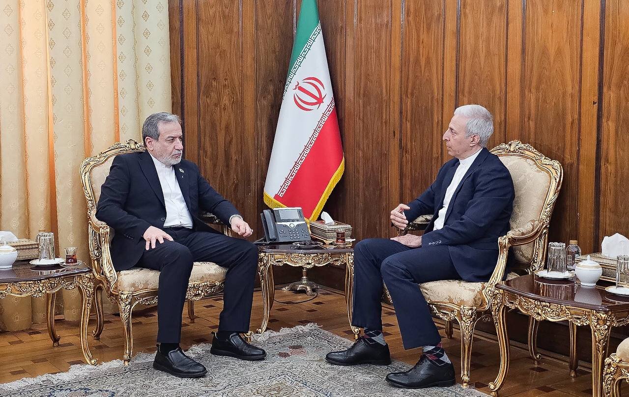 دیدار سرکنسول ایران در گوانجو با وزیر امور خارجه