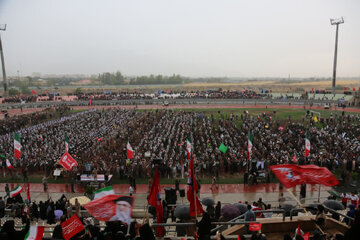 ۵۰ هزار «جان‌فدای ایران» در کرمانشاه به میدان آمدند